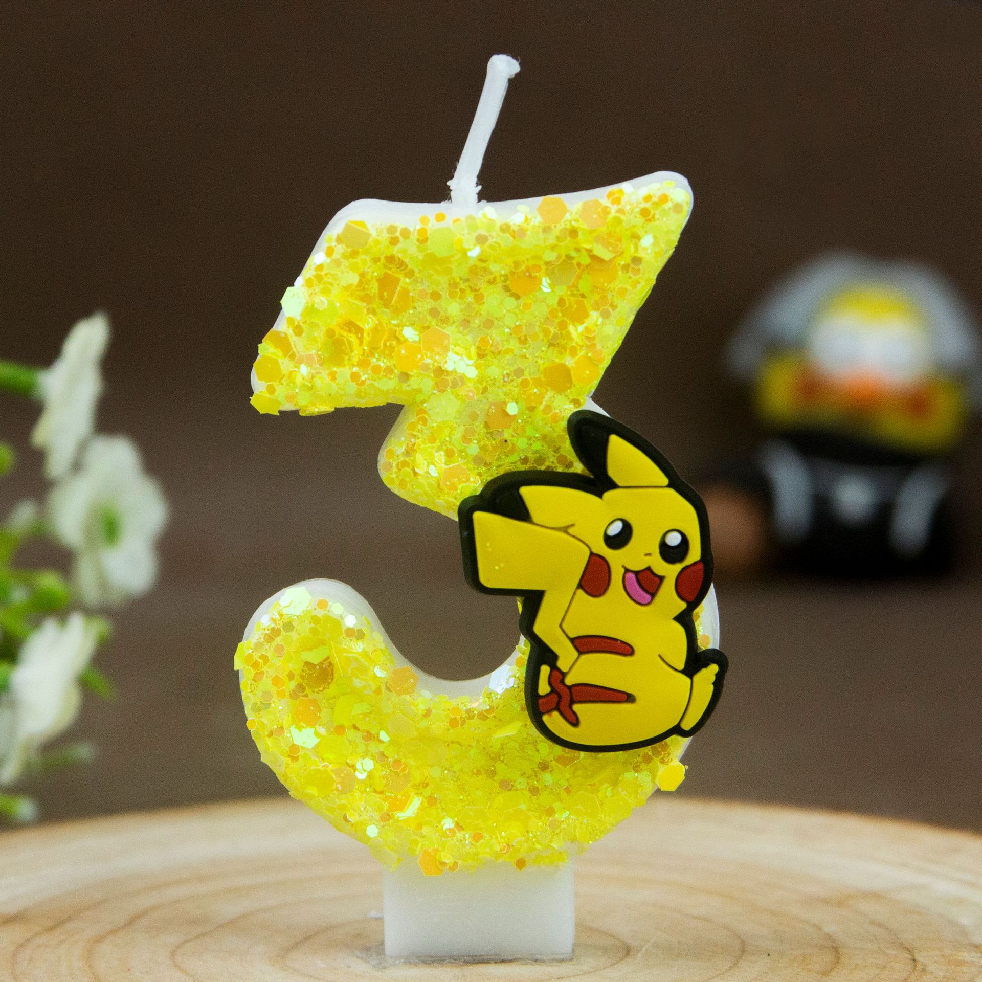 Birthday candle yellow Pikachu - Candle Surprise reseña y precio