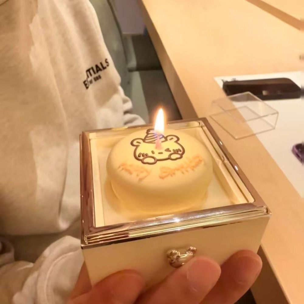 Automatic Flip Bear Flip Ring  - Candle Surprise reseña y precio